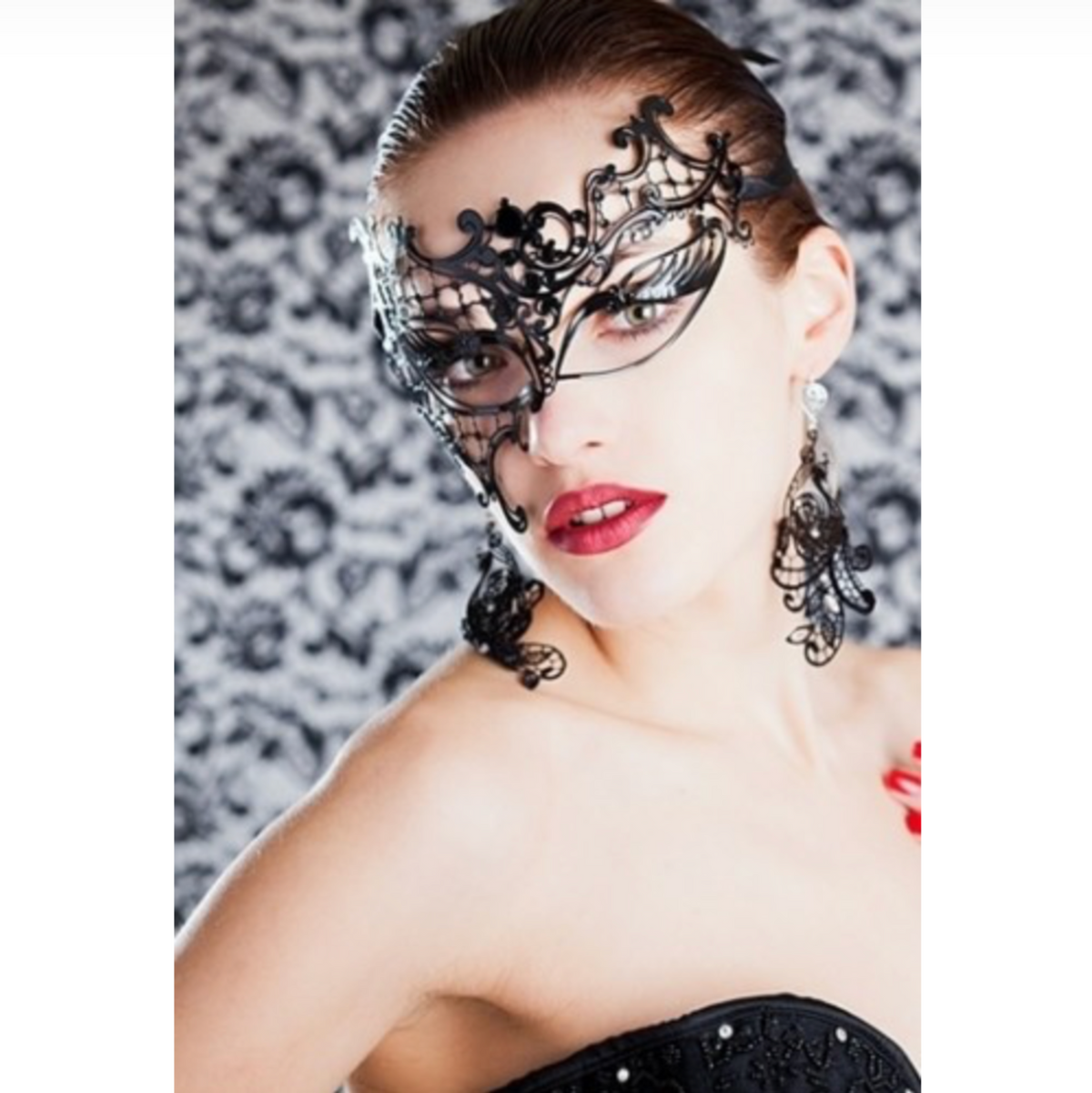 Luna Veneziana - Masque vénitien noir en métal